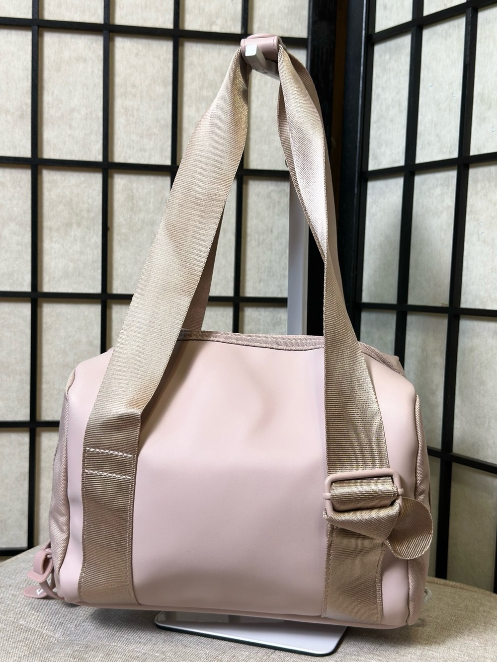 GYMSHARK Blush Pink Gym Bag - Picture 7 of 16